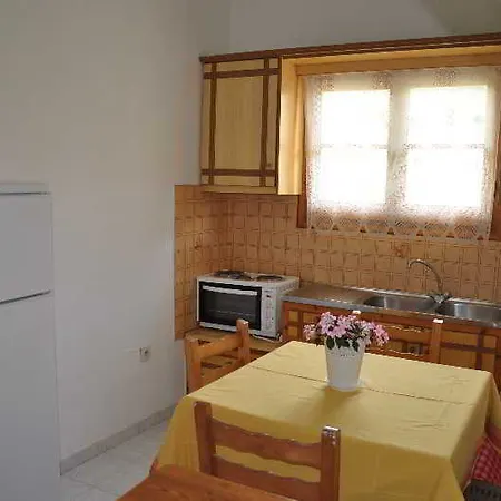 Paraskevi * Ypsos